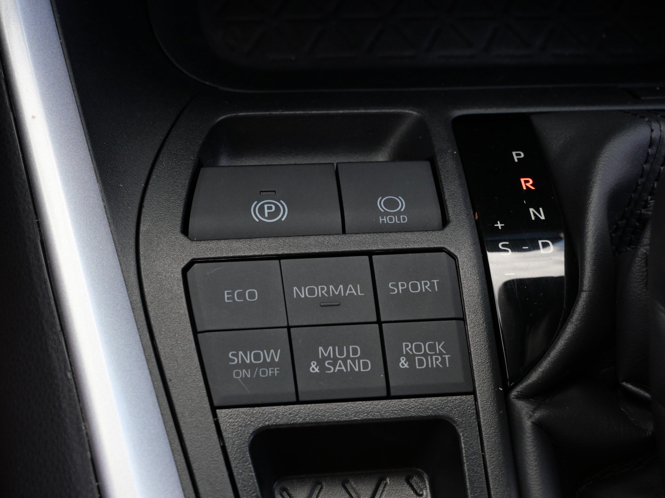 Certified 2025 Toyota RAV4 XLE Premium w/ Weather Package AWD/4WD image 28