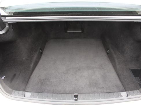 Used 2018 BMW 740i image 38