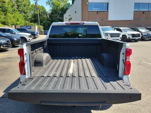 Used 2024 Chevrolet Silverado 1500 Custom RWD image 6
