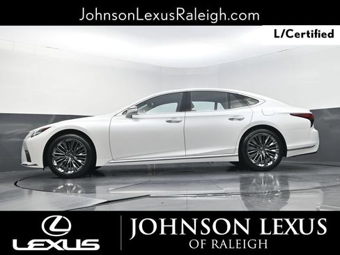 Certified 2021 Lexus LS 500 w/ Accessory Package (Z2) RWD image 22