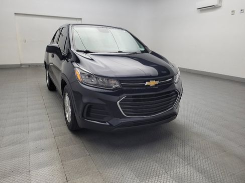 Used 2021 Chevrolet Trax LS image 14