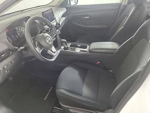 Used 2024 Nissan Sentra SV image 11