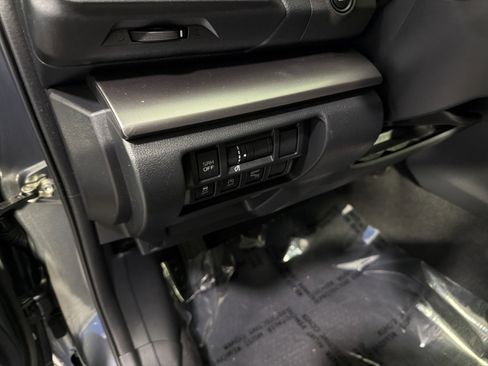Used 2021 Subaru Crosstrek 2.5i Limited w/ Moonroof Package 1 AWD/4WD image 45