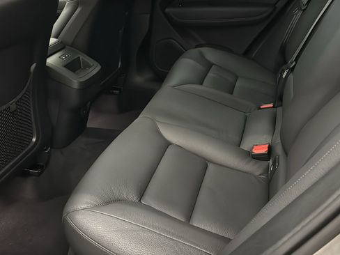 Used 2025 Volvo XC60 B5 Plus AWD/4WD image 27