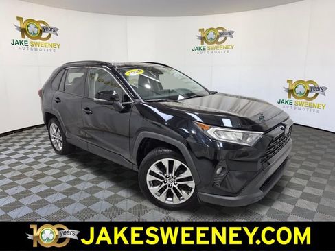 Used 2020 Toyota RAV4 XLE Premium AWD/4WD image 1