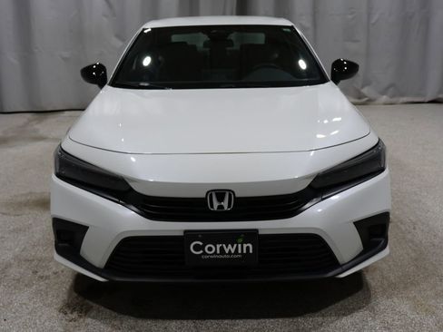 Used 2023 Honda Civic Sport image 7