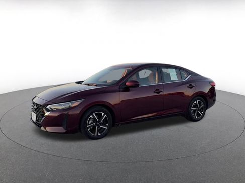 Used 2025 Nissan Sentra SV image 8
