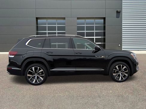 New 2026 Volkswagen Atlas SE image 8