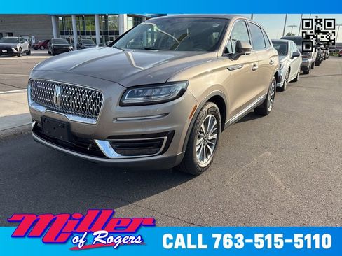 Used 2019 Lincoln Nautilus Select AWD/4WD image 1