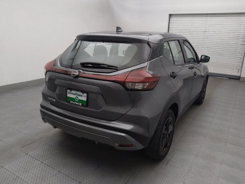 Used 2024 Nissan Kicks S FWD image 9