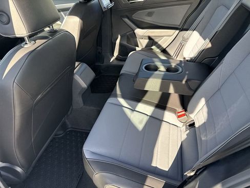 New 2026 Volkswagen Jetta SE FWD image 29