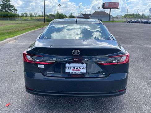 Used 2026 Toyota Camry LE w/ Convenience Package FWD image 6