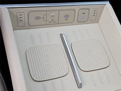 Certified 2025 Hyundai Santa Fe Calligraphy image 33