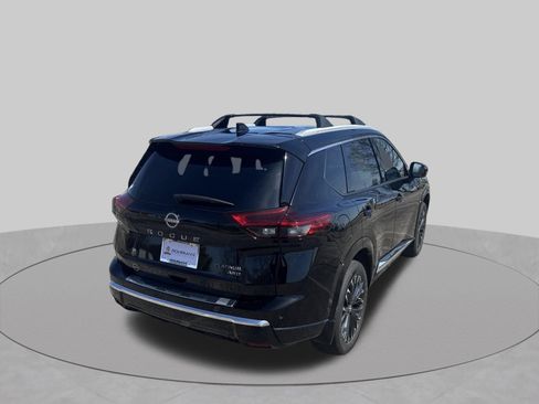 Used 2025 Nissan Rogue Platinum w/ Platinum Premium Package AWD/4WD image 34
