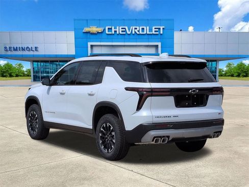 New 2026 Chevrolet Traverse Z71 w/ Enhanced Driving Package AWD/4WD image 3