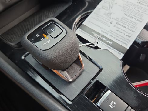 New 2026 Nissan Rogue SV w/ SV Premium Package FWD image 23