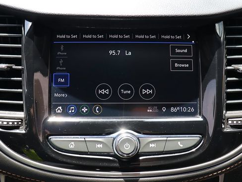 Used 2021 Chevrolet Trax LT AWD/4WD image 47