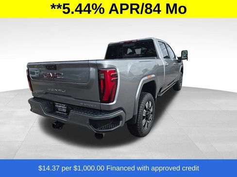 New 2026 GMC Sierra 3500 Denali w/ Denali Reserve Package AWD/4WD image 7