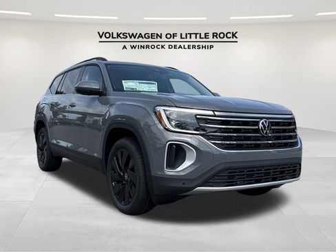 New 2026 Volkswagen Atlas SE FWD image 7