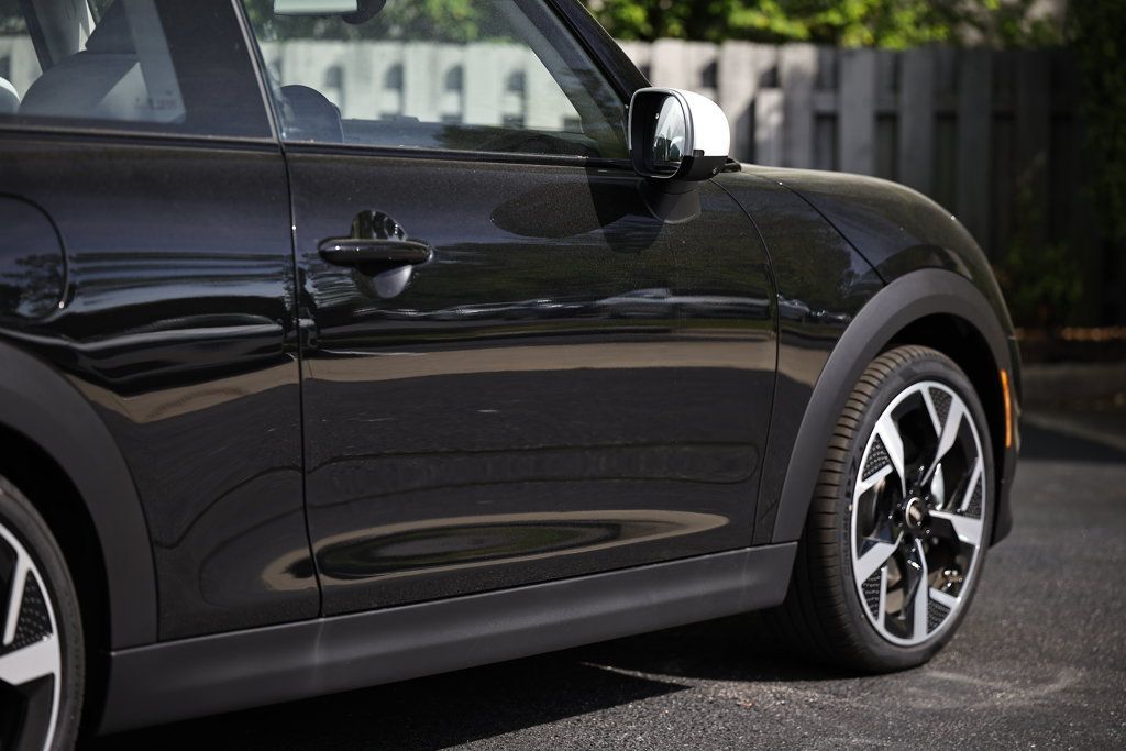 New 2026 MINI Cooper 2-Door Hardtop FWD image 8