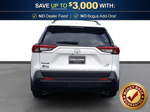 Used 2025 Toyota RAV4 LE AWD/4WD image 5