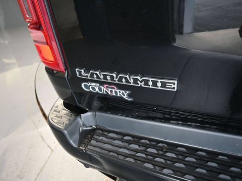 Used 2021 RAM 1500 Laramie w/ Sport Appearance Package AWD/4WD image 22