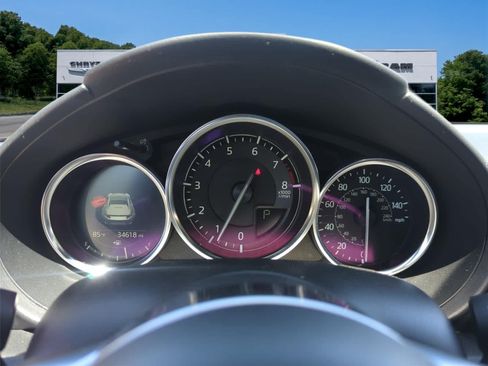 Used 2019 MAZDA MX-5 Miata RF Grand Touring RWD image 17