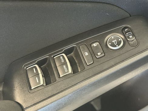 Used 2024 Honda Civic LX image 14