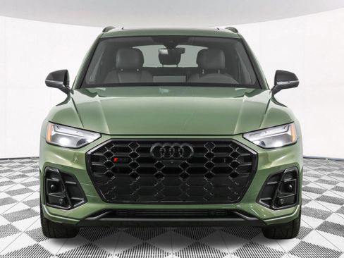 Used 2023 Audi SQ5 Premium Plus w/ Premium Plus Package AWD/4WD image 14