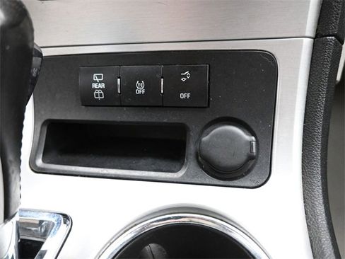 Used 2012 GMC Acadia SLE image 21