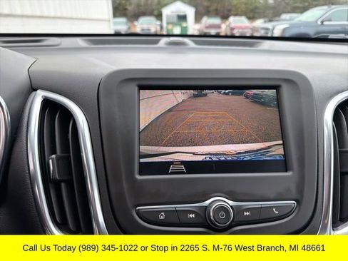 Used 2021 Chevrolet Equinox LT image 18