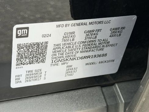 Used 2024 Chevrolet Tahoe LT w/ Luxury Package image 25