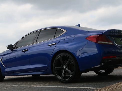 Used 2019 Genesis G70 2.0T Advanced w/ Sport Package AWD/4WD image 14