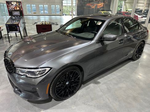 Used 2021 BMW 330i xDrive Sedan AWD/4WD image 10
