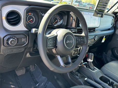 New 2026 Jeep Wrangler Unlimited Sport AWD/4WD image 17