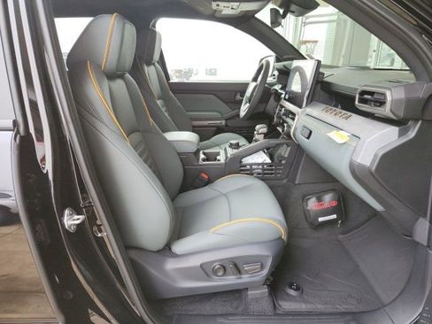 New 2026 Toyota Tacoma Trailhunter image 31