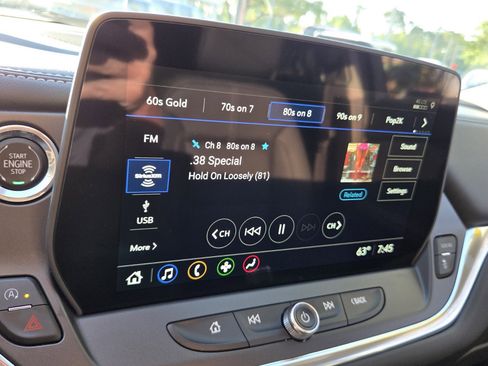 Used 2024 Chevrolet Blazer LT FWD image 27