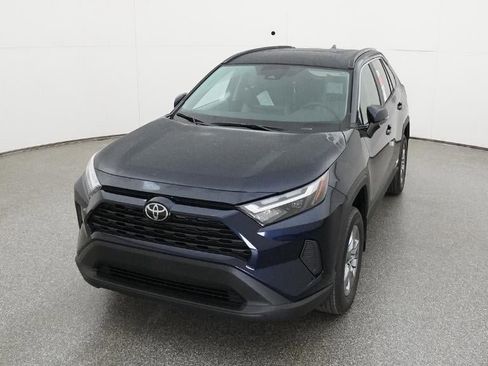 New 2025 Toyota RAV4 XLE w/ Convenience Package AWD/4WD image 16