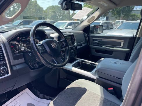 Used 2018 RAM 1500 Lone Star AWD/4WD image 10