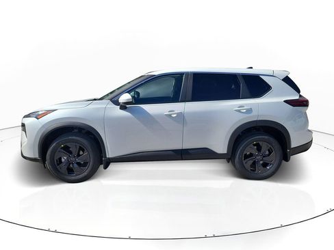 New 2026 Nissan Rogue SV image 4