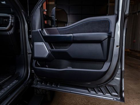 Used 2026 Ford F450 Platinum w/ FX4 Off-Road Package image 36