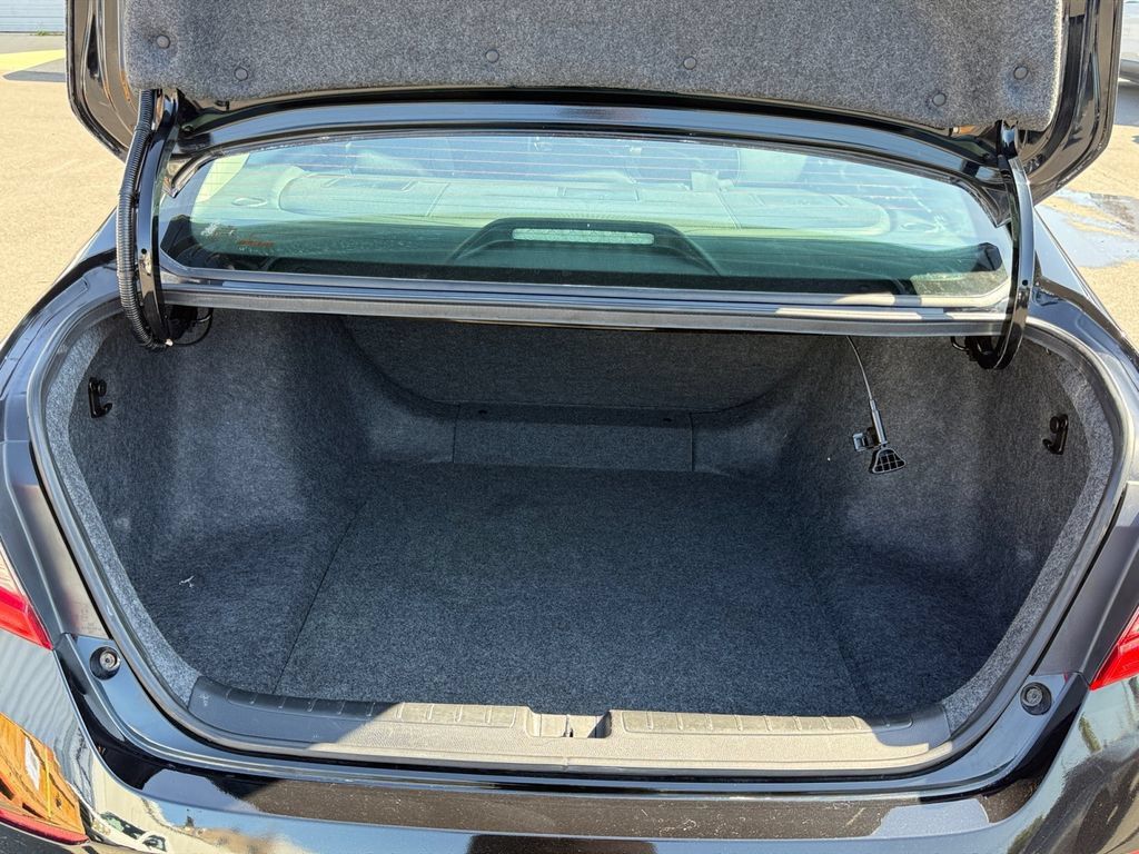 Used 2019 Honda Accord LX image 22