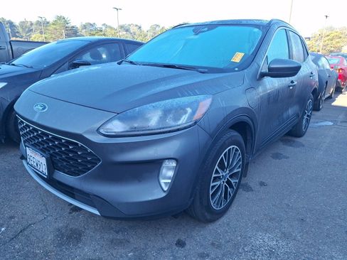 Certified 2022 Ford Escape SEL w/ Technology Package image 9