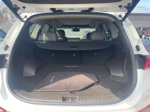 Used 2019 Hyundai Santa Fe Limited FWD image 7