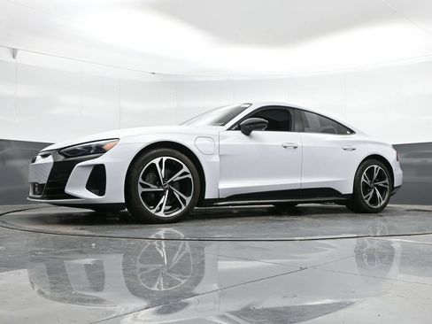 Used 2023 Audi e-tron GT Premium Plus w/ Performance Package AWD/4WD image 45