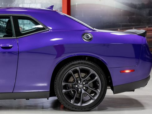 Used 2023 Dodge Challenger R/T Scat Pack w/ Plus Package RWD image 15