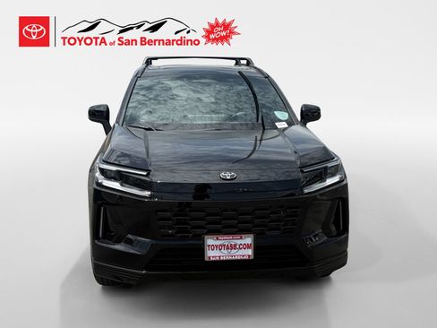 New 2026 Toyota RAV4 XSE AWD/4WD image 8