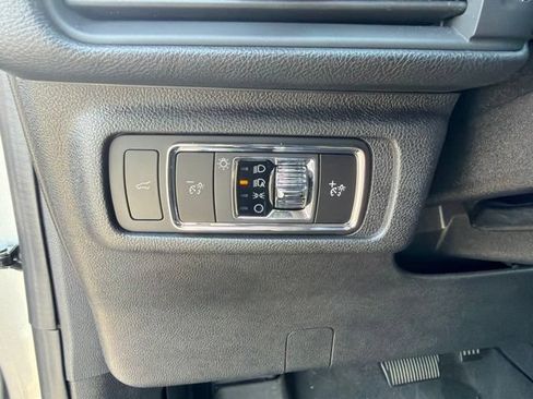Used 2022 Lincoln Corsair FWD image 17