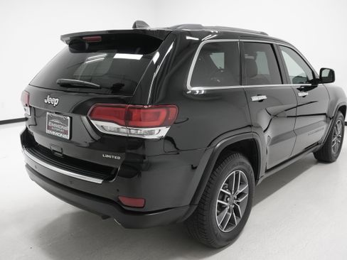 Used 2020 Jeep Grand Cherokee Limited w/ Luxury Group II image 4
