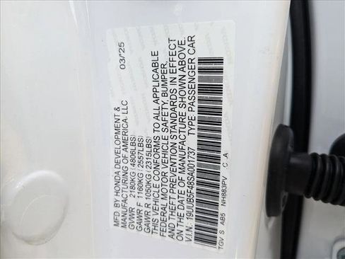 Certified 2025 Acura TLX w/ Technology Package image 17